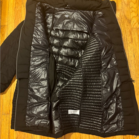 DKNY used once foldable dawn jacket size 2XL - Picture 11 of 15